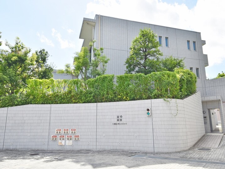 八事桜ヶ岡ヒルズコート