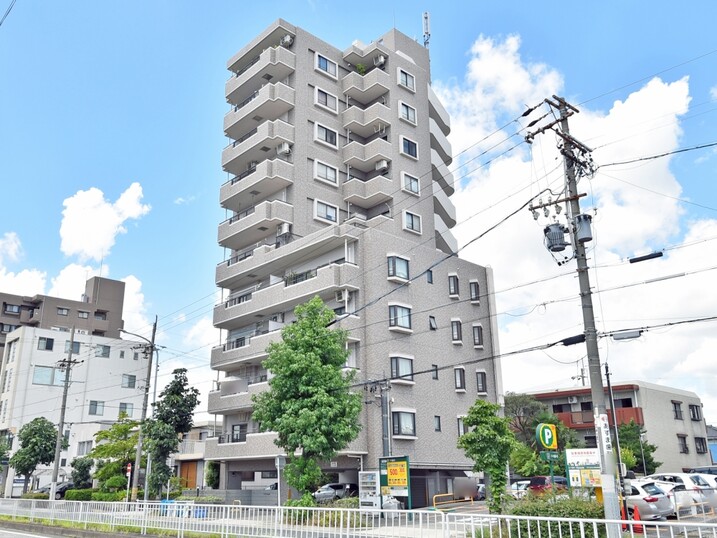 桜山アイリス弐番館