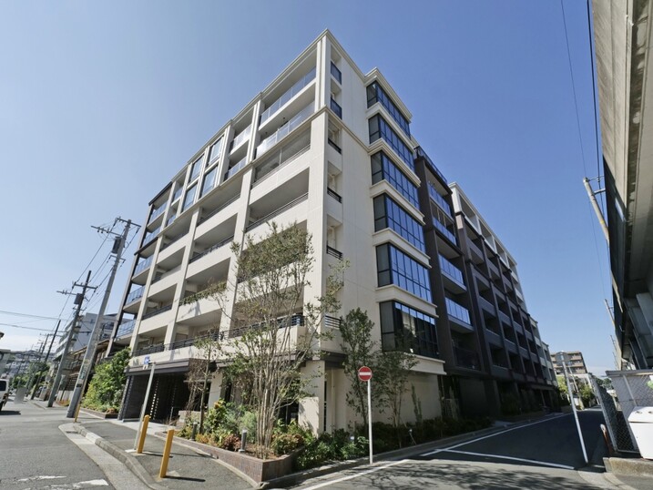 ヴェレーナグラン横濱上大岡