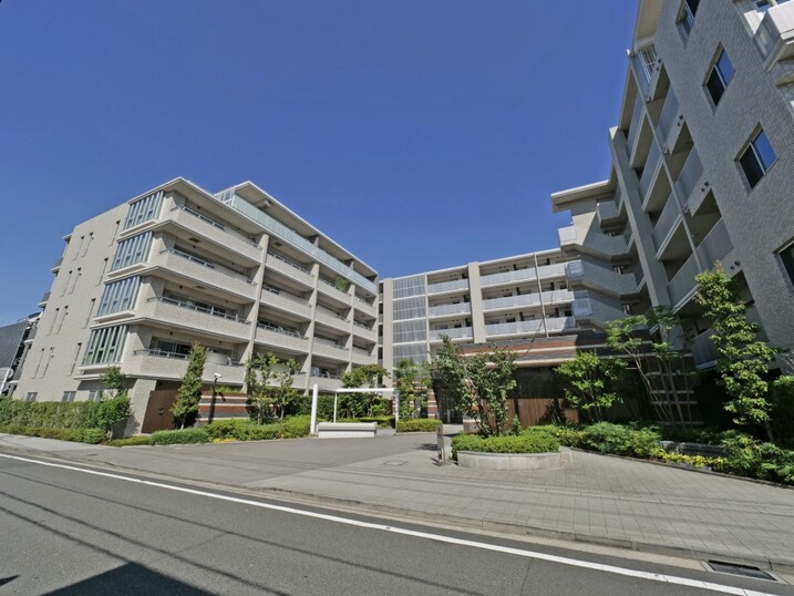 ライオンズ横浜上大岡ガーデンシティザイースト