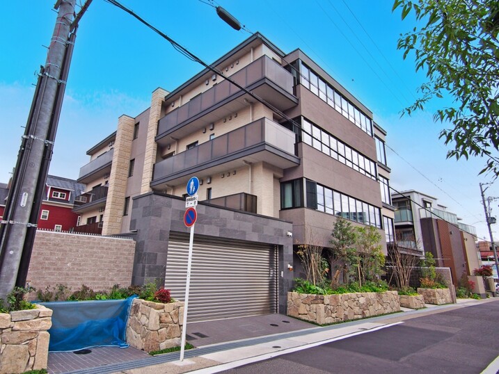 グランドメゾンザ本山