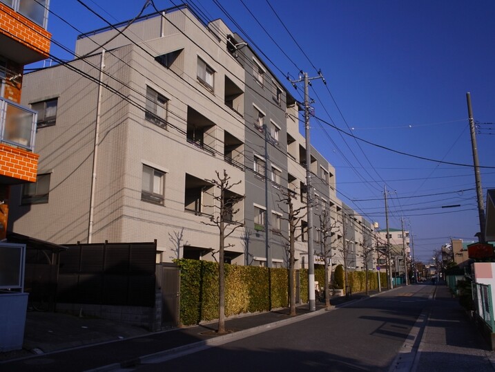 ライオンズヴィアーレ北綾瀬壱番館