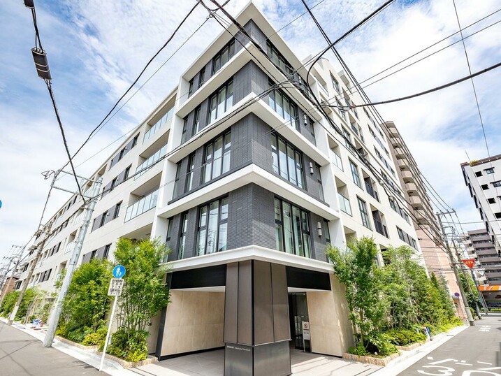 プレミスト横濱反町