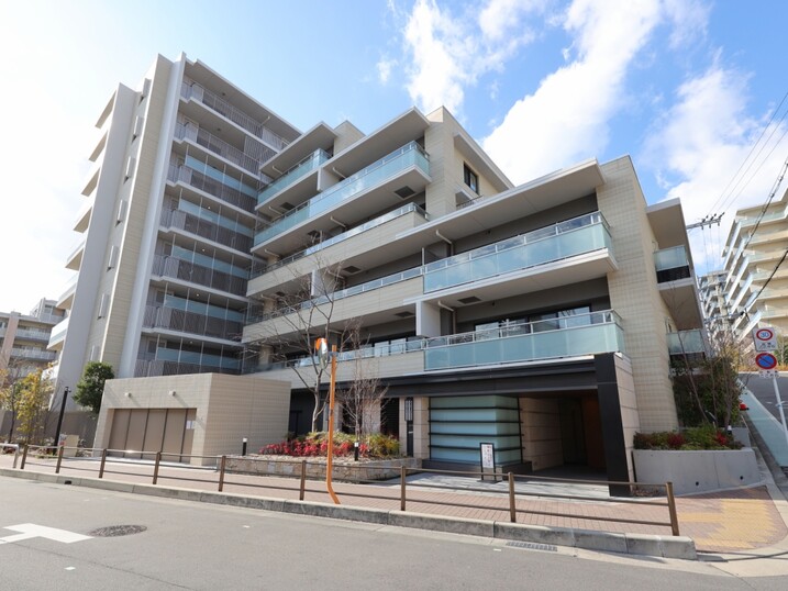 シエリアシティ千里山D棟