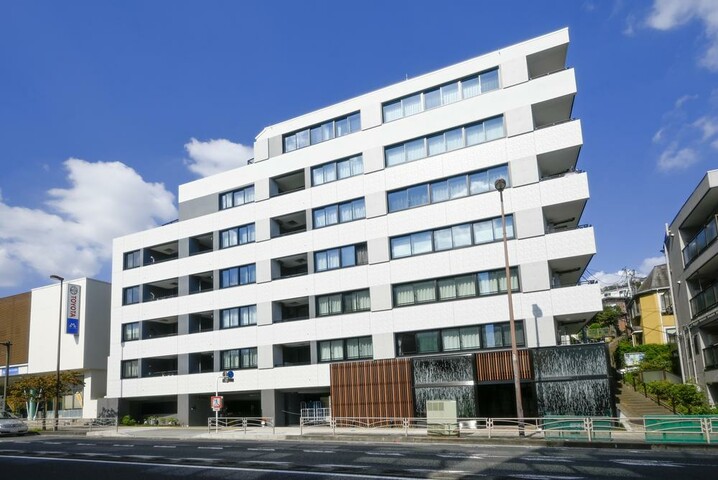 セルアージュ横濱天王町