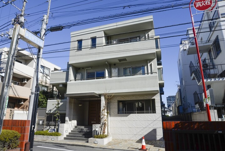 アビテ四谷大京町