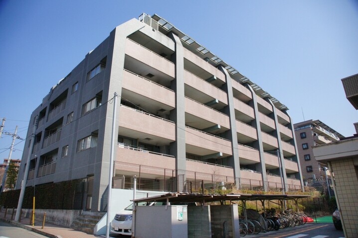 ディークラディア戸塚ブライトガーデン