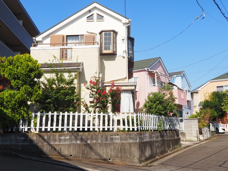 神奈川県横浜市青葉区田奈町