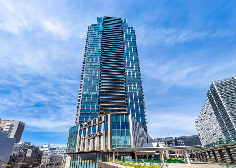 THE　YOKOHAMA　FRONT　TOWER