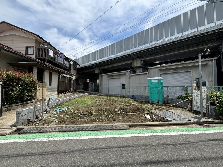 神奈川県川崎市中原区苅宿(現地写真　撮影日：2024年8月4日 2024年6月22日)