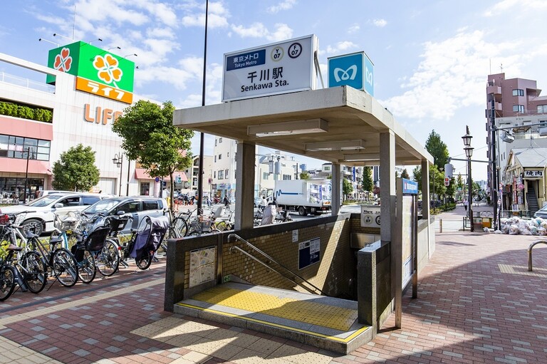 東京都豊島区千早２丁目(東京メトロ有楽町線・副都心線「千川」駅まで約670m（徒歩9分）)