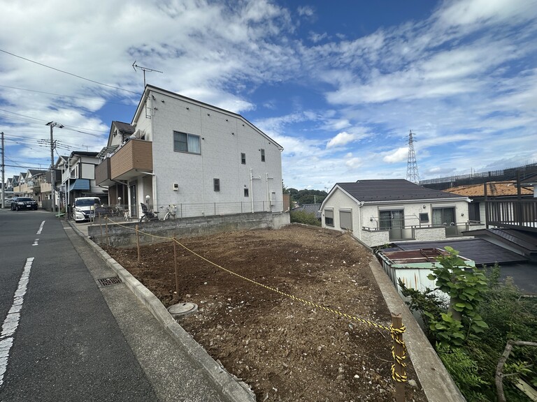 神奈川県横浜市鶴見区駒岡１丁目