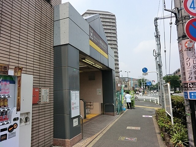 東京都練馬区春日町１丁目(都営大江戸線「練馬春日町」駅まで徒歩９分)