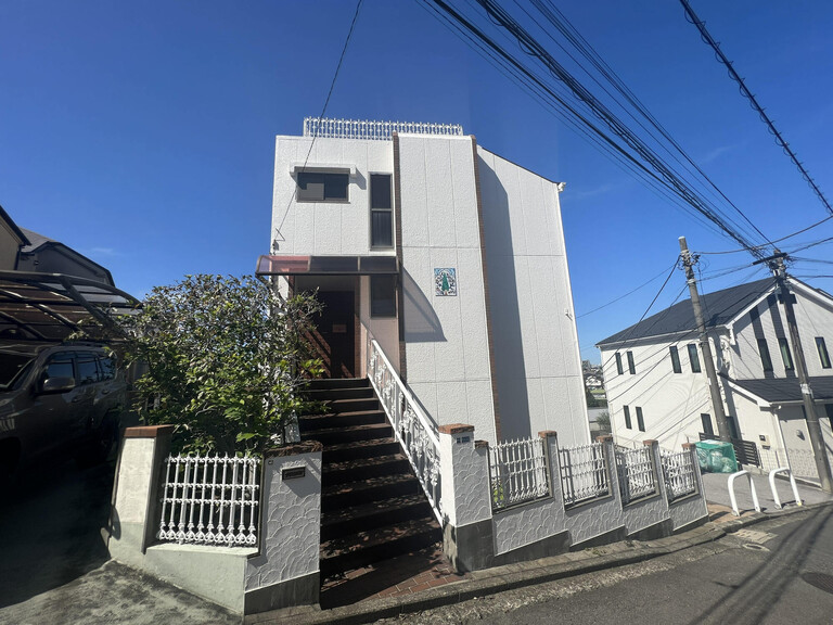 神奈川県横浜市神奈川区白幡上町(建物外観)