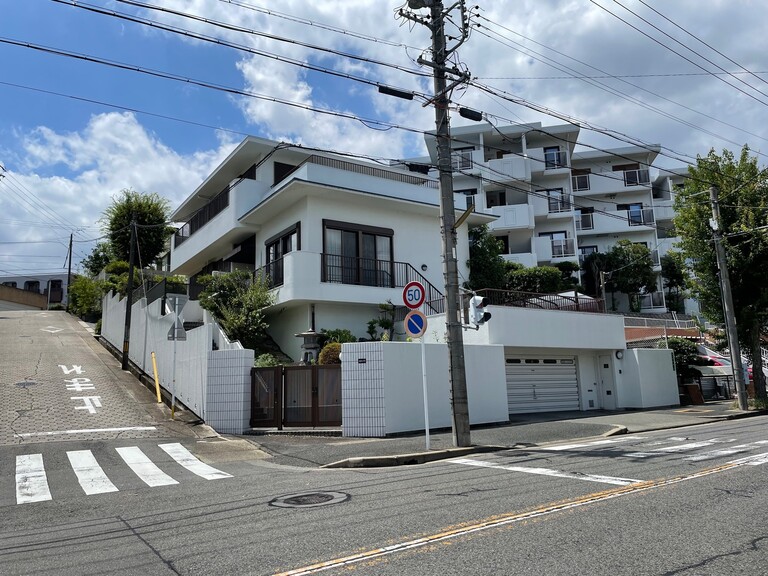 愛知県名古屋市瑞穂区茨木町(建物南東側外観)