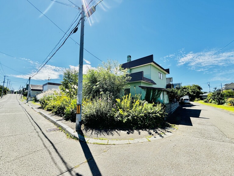 北海道札幌市南区石山一条８丁目