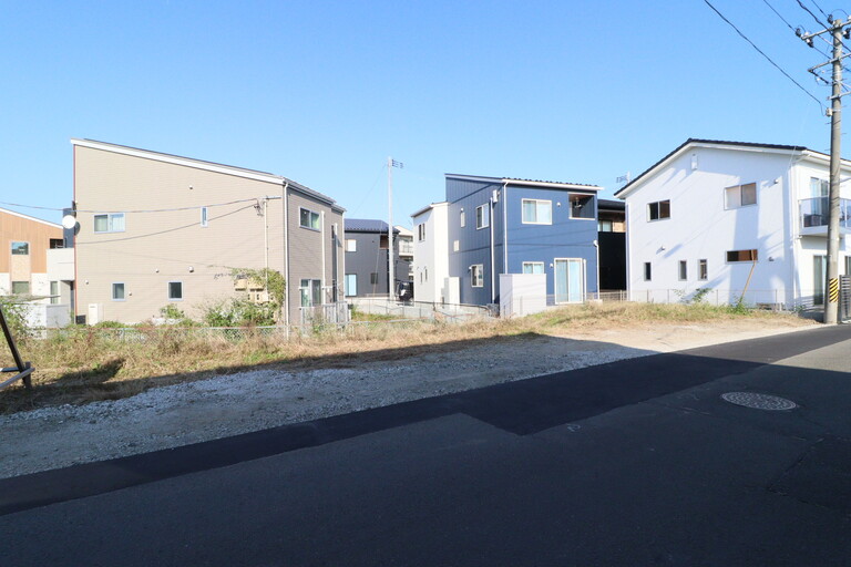 宮城県仙台市若林区上飯田２丁目(現地画像　建築条件付き土地ではございません。お好きなハウスメーカーでの建築が可能です。　)