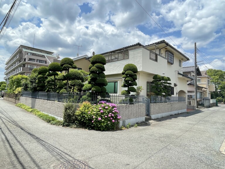 埼玉県さいたま市北区盆栽町(【現地写真】南道路・東側通路のため、陽当たり・通風・開放感良好です。)