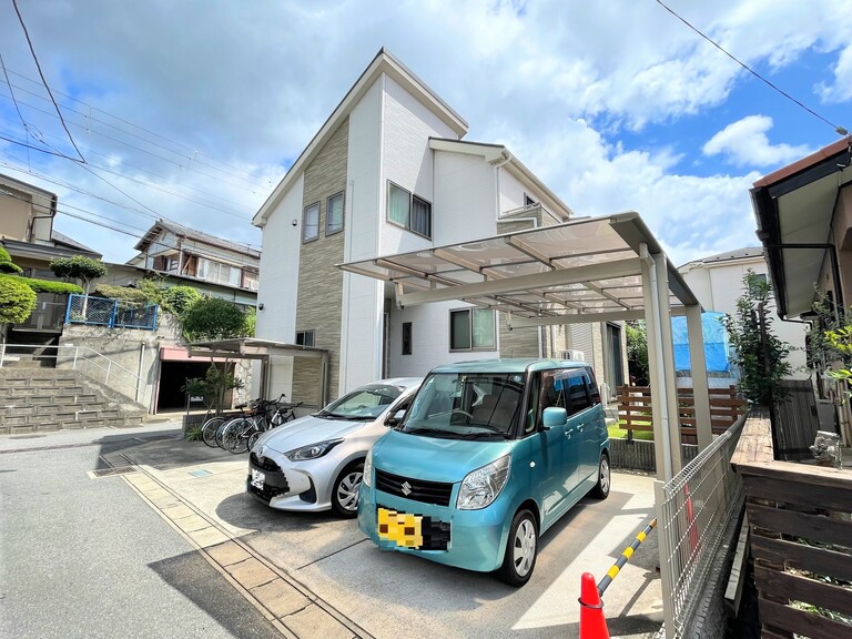 千葉県千葉市中央区大森町(カーポート、サイクルポート付き 家具等は販売対象に含まれません。)