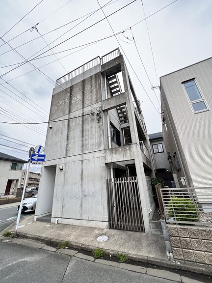 千葉県鎌ケ谷市初富本町１丁目