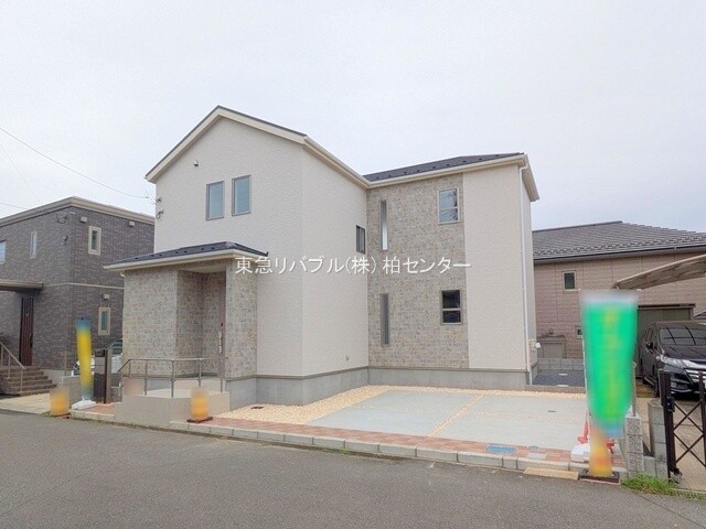 千葉県柏市加賀３丁目(建物外観)