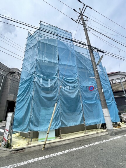 東京都世田谷区大原１丁目(外観。令和6年9月末完成予定。)