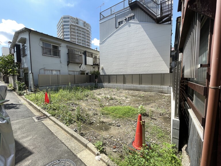 東京都文京区根津２丁目(現地写真)