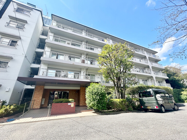 日商岩井芦花公園マンション