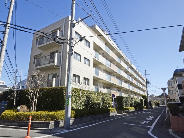 アールヴェール練馬高野台(建物外観)