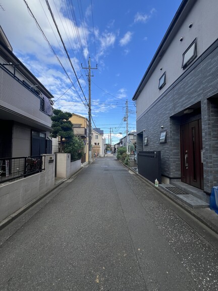 東京都小平市鈴木町１丁目(前面道路 2024年9月23日)