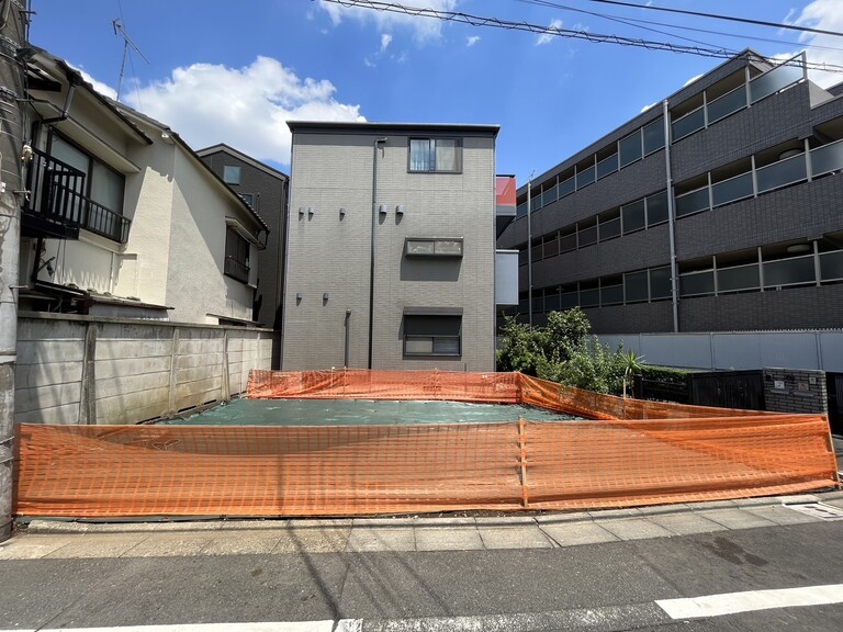 東京都渋谷区本町５丁目