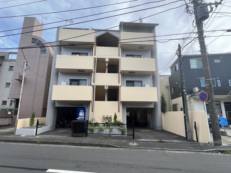 神奈川県横浜市旭区鶴ケ峰本町１丁目