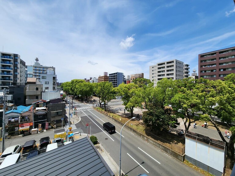 クオス横浜大通り公園(外観写真)