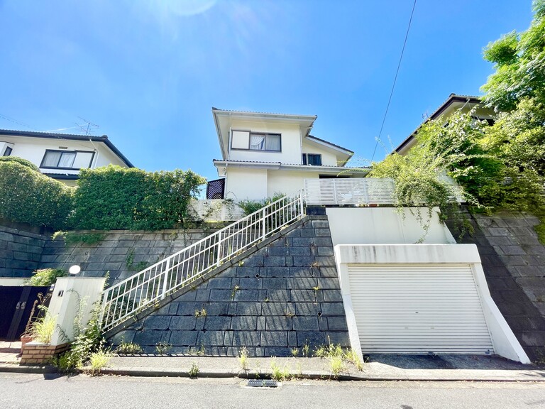 神奈川県横浜市青葉区みたけ台