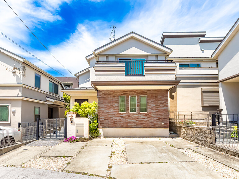 神奈川県横浜市中区西竹之丸(建物外観)