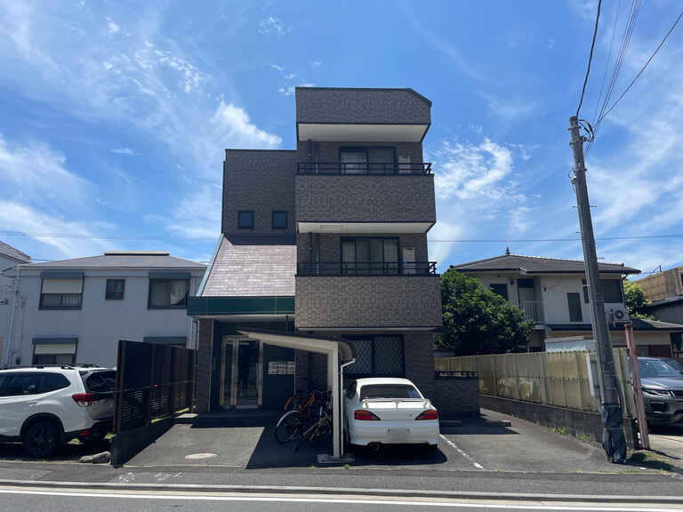 神奈川県横浜市磯子区馬場町(建物外観)