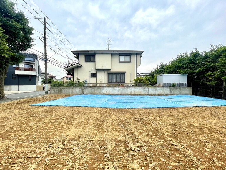 神奈川県横浜市神奈川区白幡西町(建築条件付きではないので、お好きな工務店、ハウスメーカーにて建築可能)