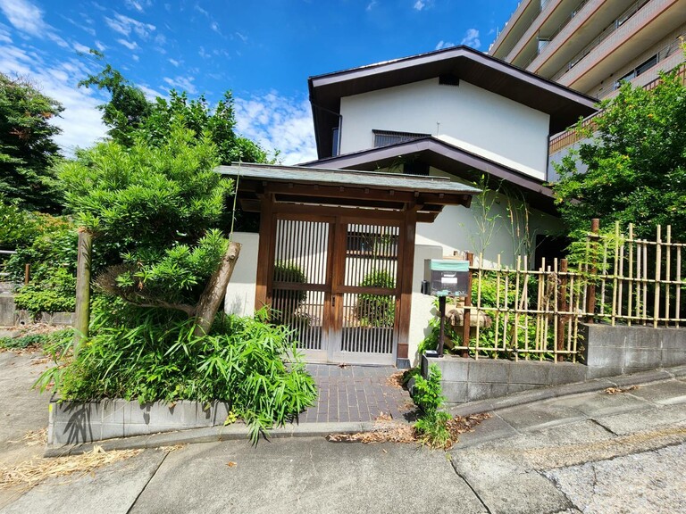 神奈川県横浜市西区東ケ丘(外観写真)