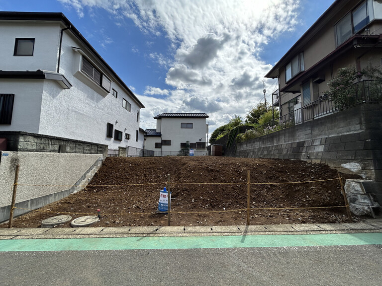 神奈川県海老名市浜田町(現地)