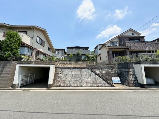 神奈川県横浜市青葉区美しが丘５丁目(現地写真)