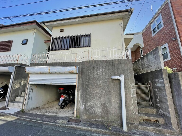 神奈川県横浜市戸塚区影取町