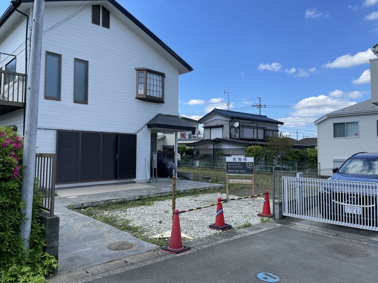 神奈川県横浜市青葉区松風台(現地写真周辺地域は、一戸建が立ち並ぶ住宅地です。)