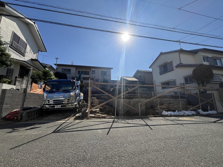 神奈川県横浜市保土ケ谷区権太坂１丁目(外観　建築中)