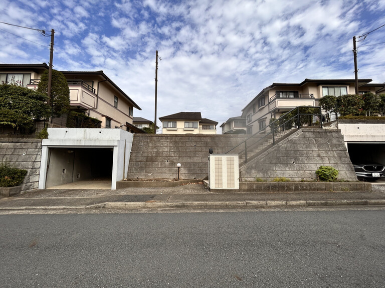 神奈川県横浜市青葉区市ケ尾町(現地)