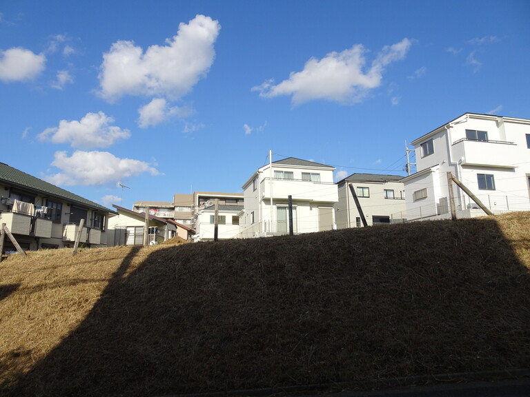 神奈川県横浜市緑区いぶき野(現地)