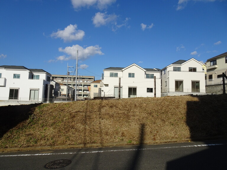 神奈川県横浜市緑区いぶき野(現地)