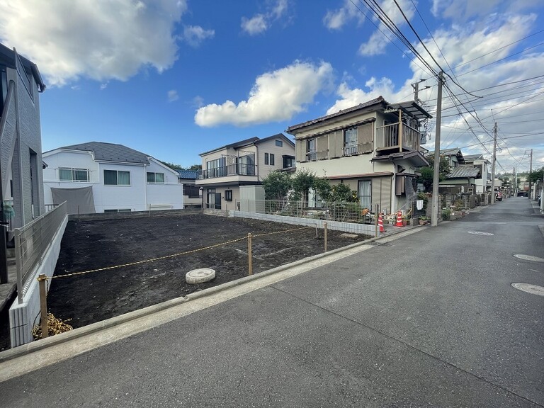 神奈川県横浜市泉区和泉が丘３丁目