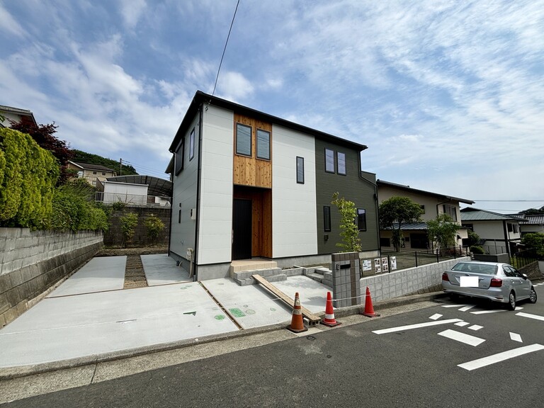 神奈川県横浜市栄区東上郷町