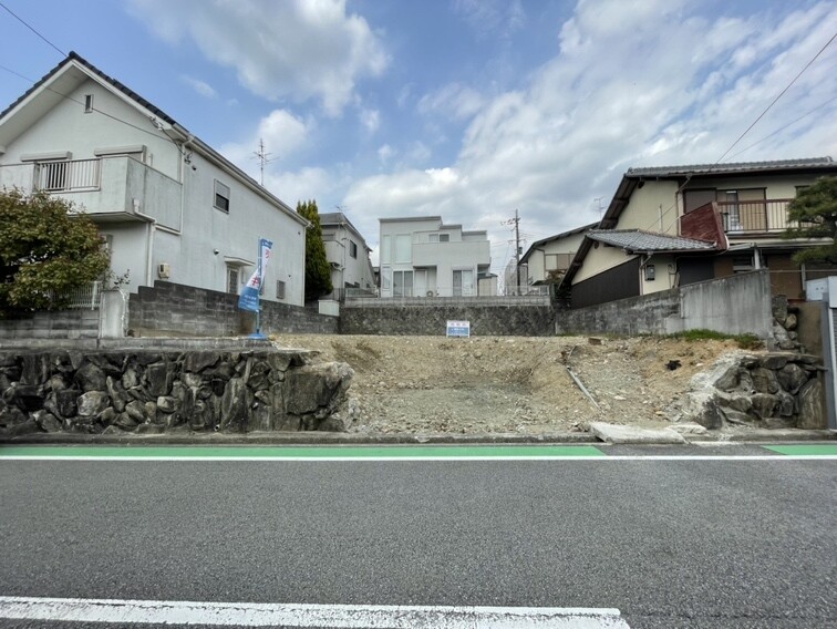 兵庫県西宮市青葉台１丁目(現地)