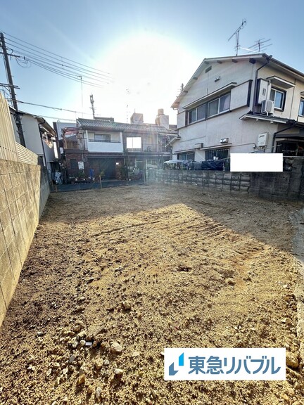 兵庫県伊丹市荻野４丁目(現地)